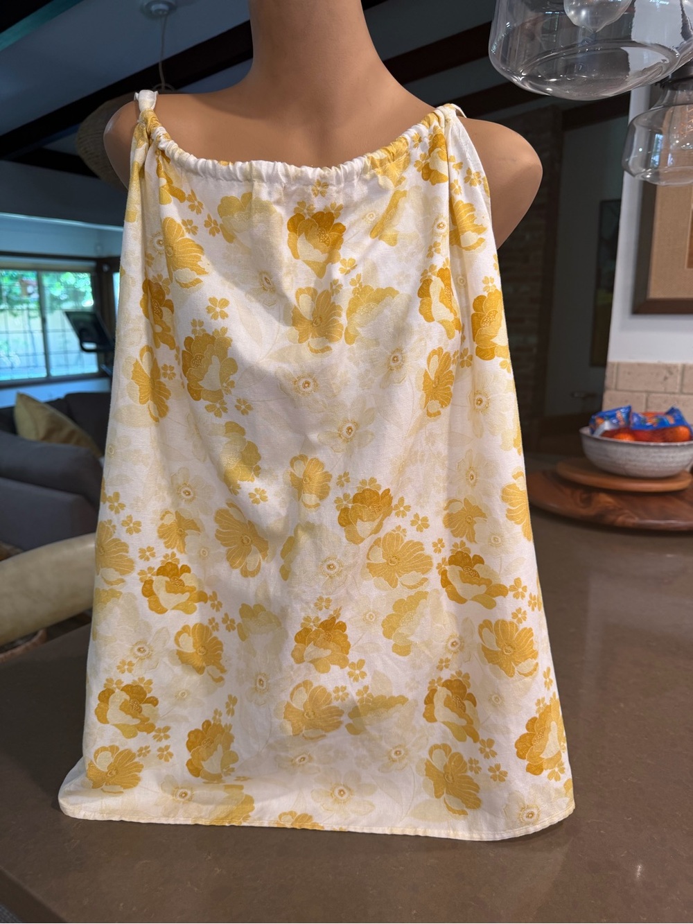RHYTHM BRAND YELLOW FLORAL SLEEVELESS TUNIC STYLE TOP